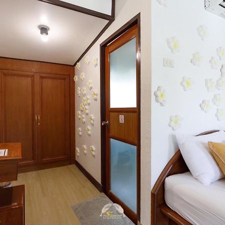 Suanya Kohkood Resort And Spa Ko Kut 외부 사진